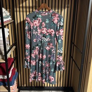 Nine Britton Floral Long Sleeve Dress - Gray and Pink